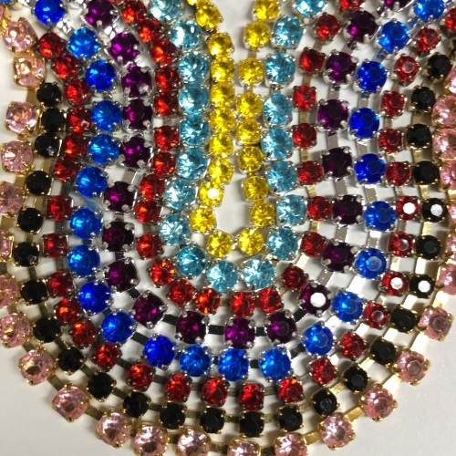 Acrylic Rhinestone Chain - Various Sizes