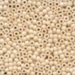 MH Bead - 03017 Peachy Blush