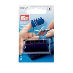 Prym Knitting Thimble with Four Yarn Guides