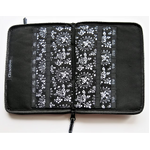 Needle Case – Interchangeable 8″ (20cm) x 6″ (15 cm)