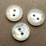 Button - 14mm  2/H Flat Pearled - Cream