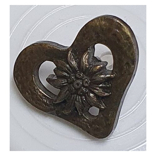 Button - 15mm Antique Brass Heart