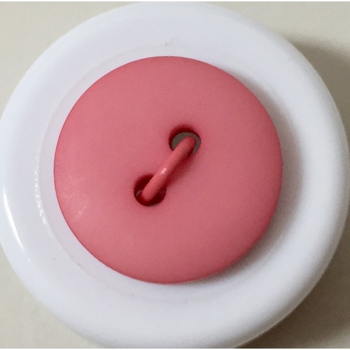 Button - 15mm Pink