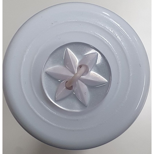 Button - 11mm Light Pink Star