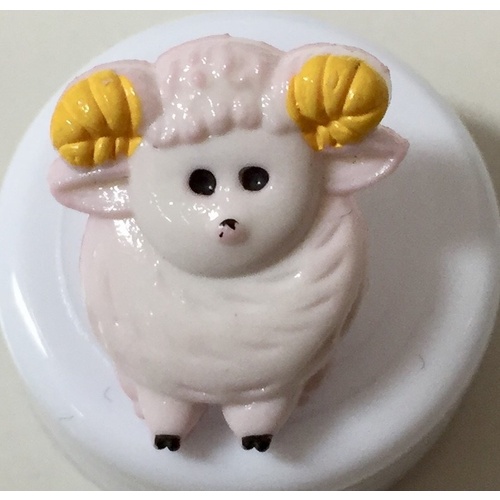 Button - 22mm Pink Sheep Shank