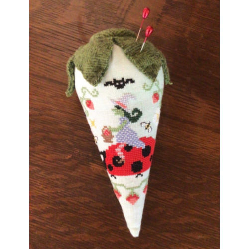 Hilde's Strawberry Patch - Cross Stitch Pattern