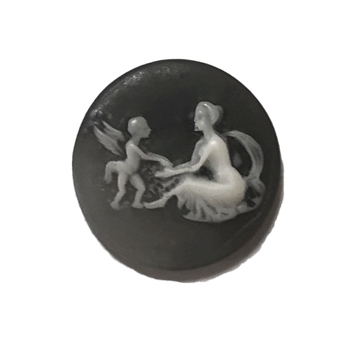 Cabachon - Grey Cameo 