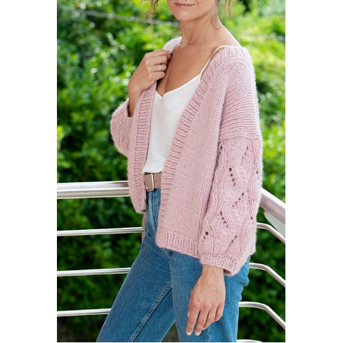 FREE Pattern – Firenze Milk Shake Cardigan