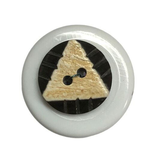 Button -  16mm Round Black with Cream Triangle