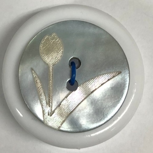 Button - 18mm Shell Tulip 74 Blue