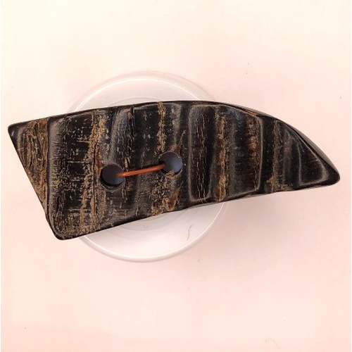 Button - 65mm Toggle Buffalo Horn Natural