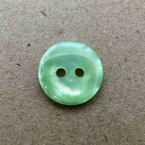 Button - 14mm  2/H Flat Pearled - Green