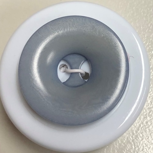 Button - 28mm Corozo Retro 42 Grey