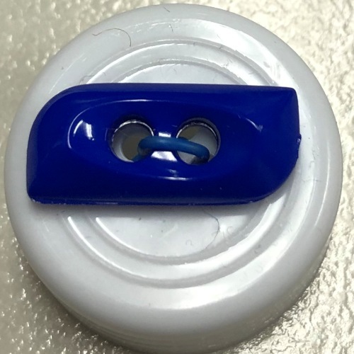 Button - 20mm 2 Hole Toggle 88 Blue